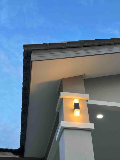 Majestic Homestay - Pasir Puteh Dış mekan fotoğraf